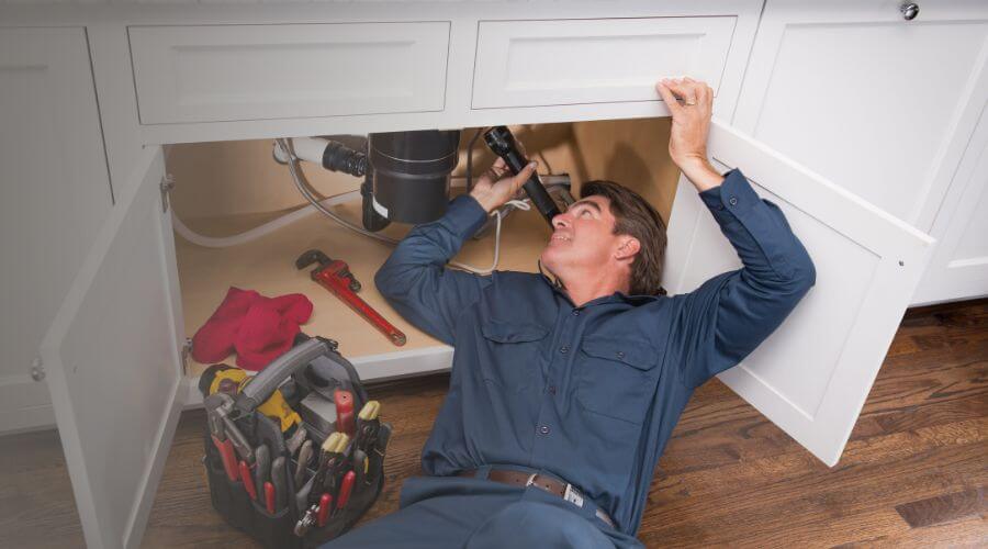 Expert burst pipe repair services in Fenton, MI